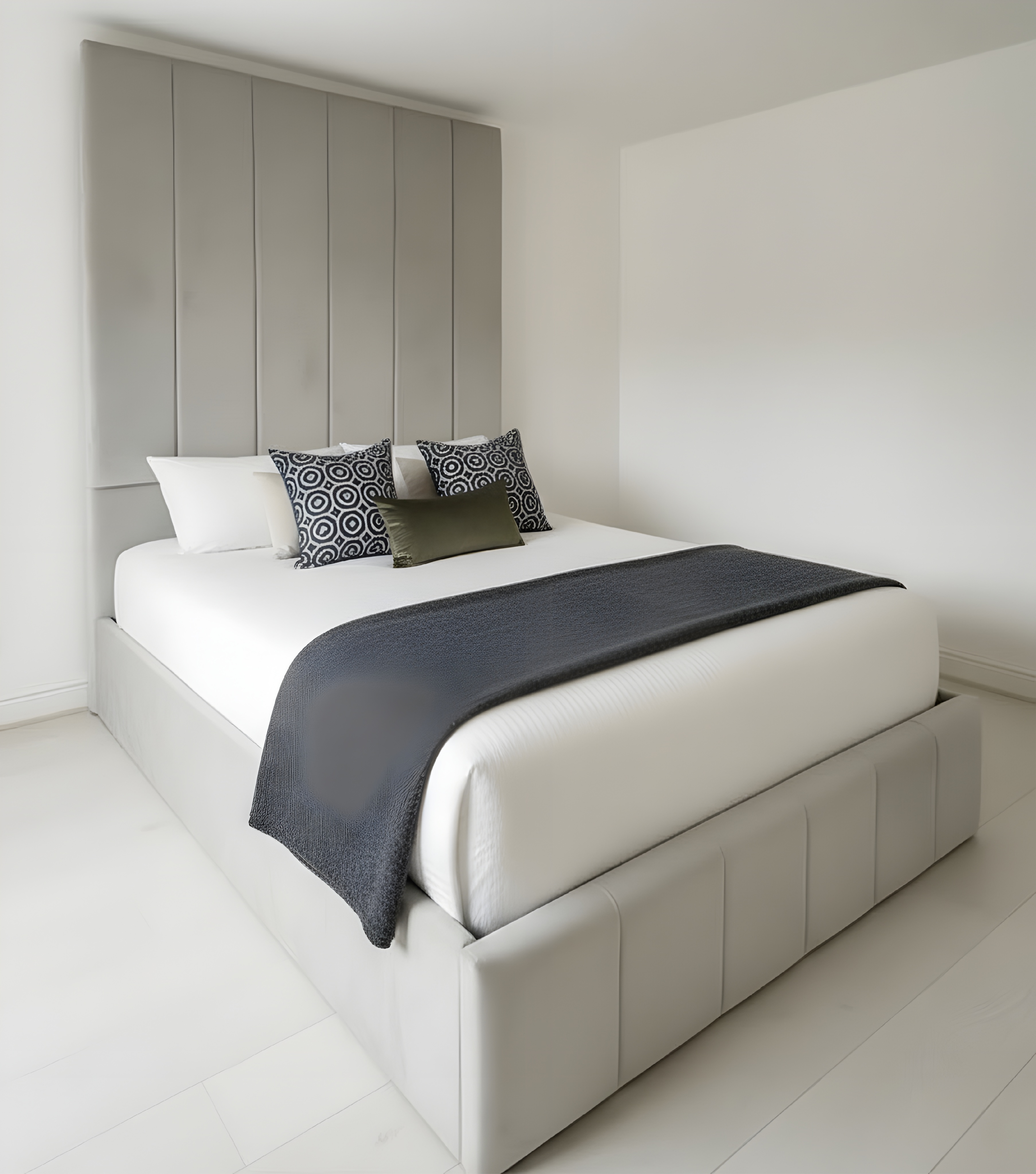 Altero Luxe Bed – Elegant Upholstered Panel Bed