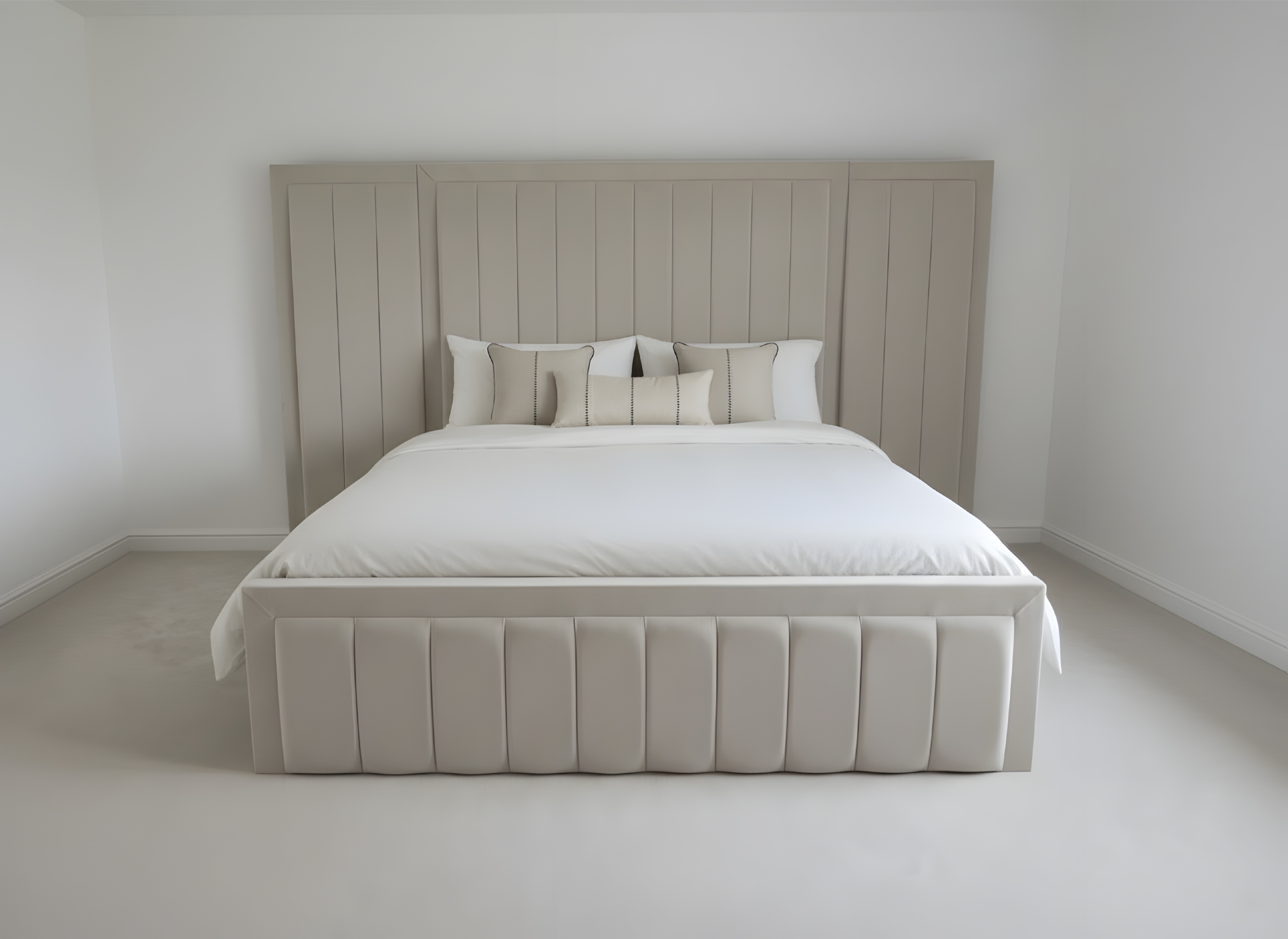 Evara Luxe Extanded Headboard Bed
